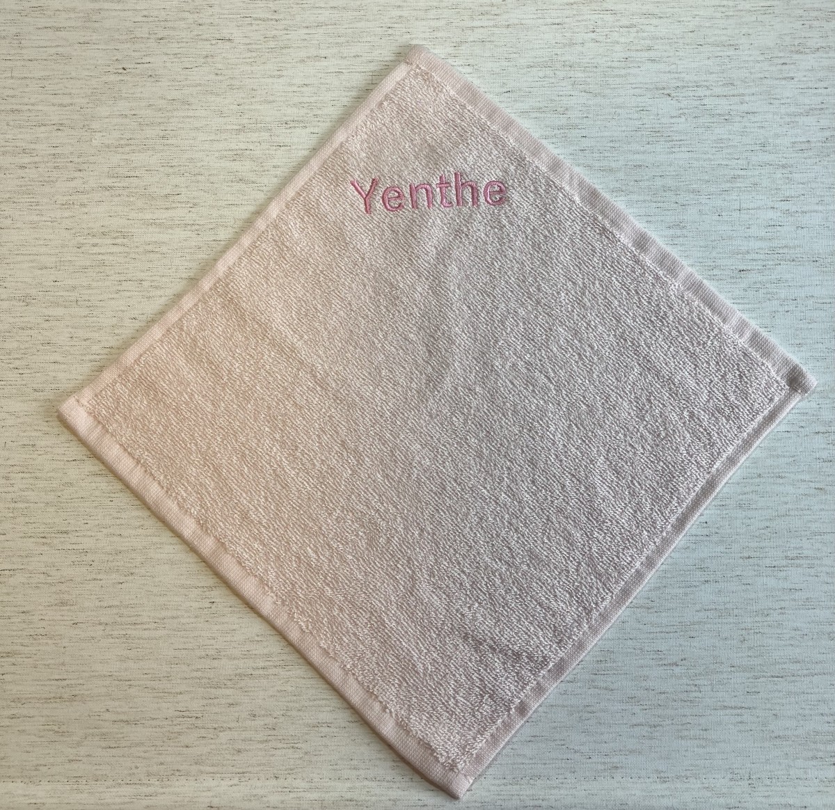 Borduren op spuugdoekje